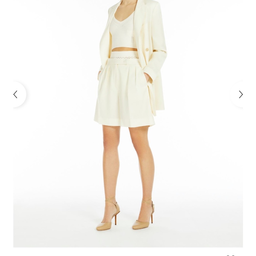 MaxMara Women's High Waisted Wool Cream Shorts